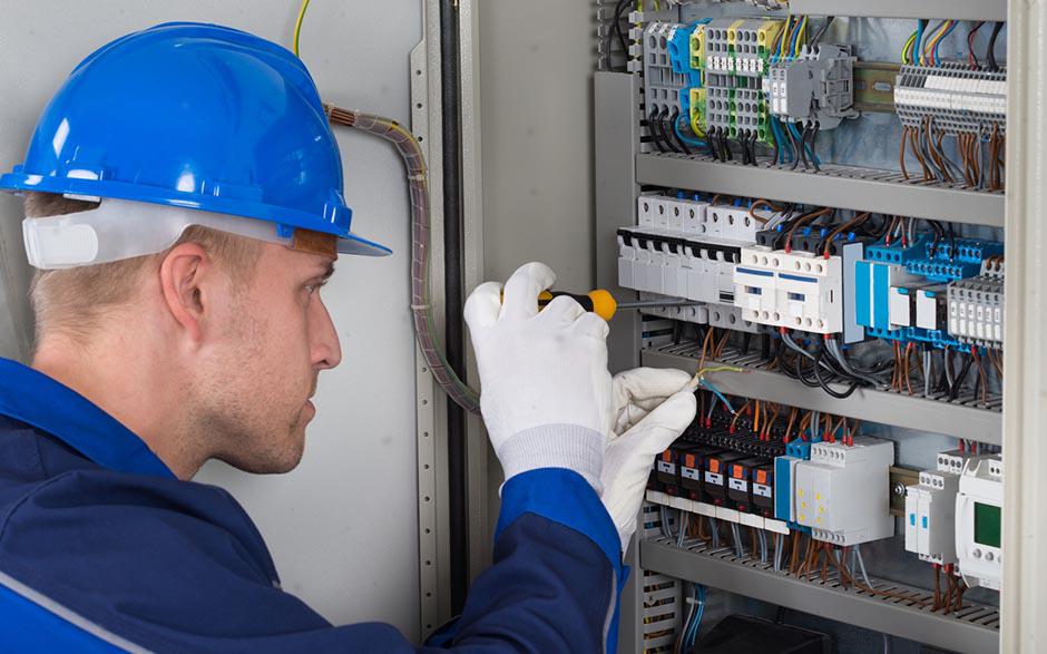 besoin d'un électricien Le Plessis-Robinson